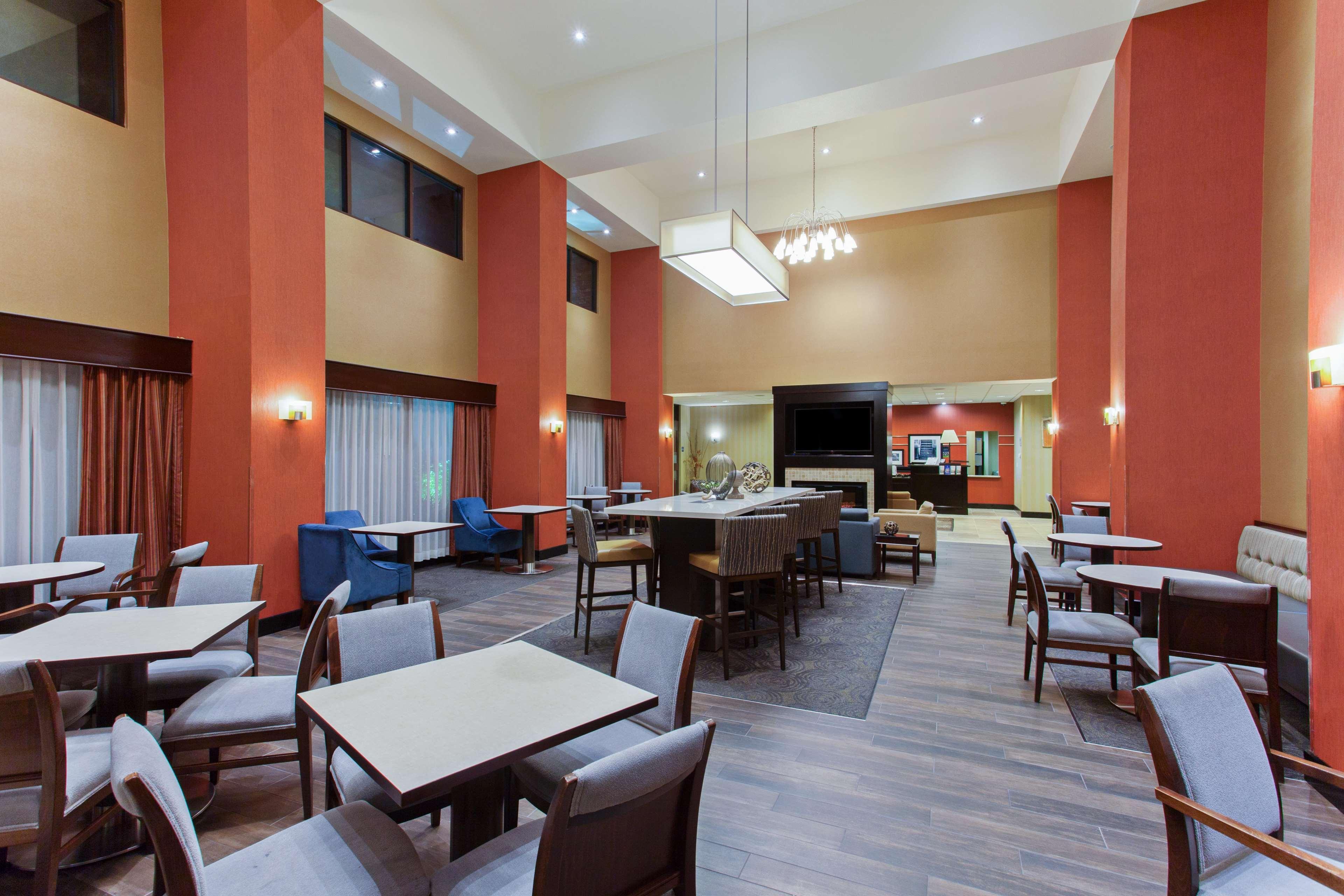 Hampton Inn & Suites Roseville Zewnętrze zdjęcie