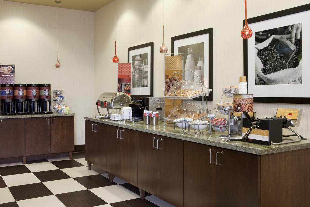 Hampton Inn & Suites Roseville Zewnętrze zdjęcie