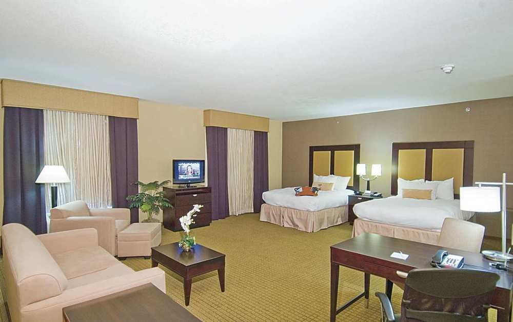 Hampton Inn & Suites Roseville Zewnętrze zdjęcie